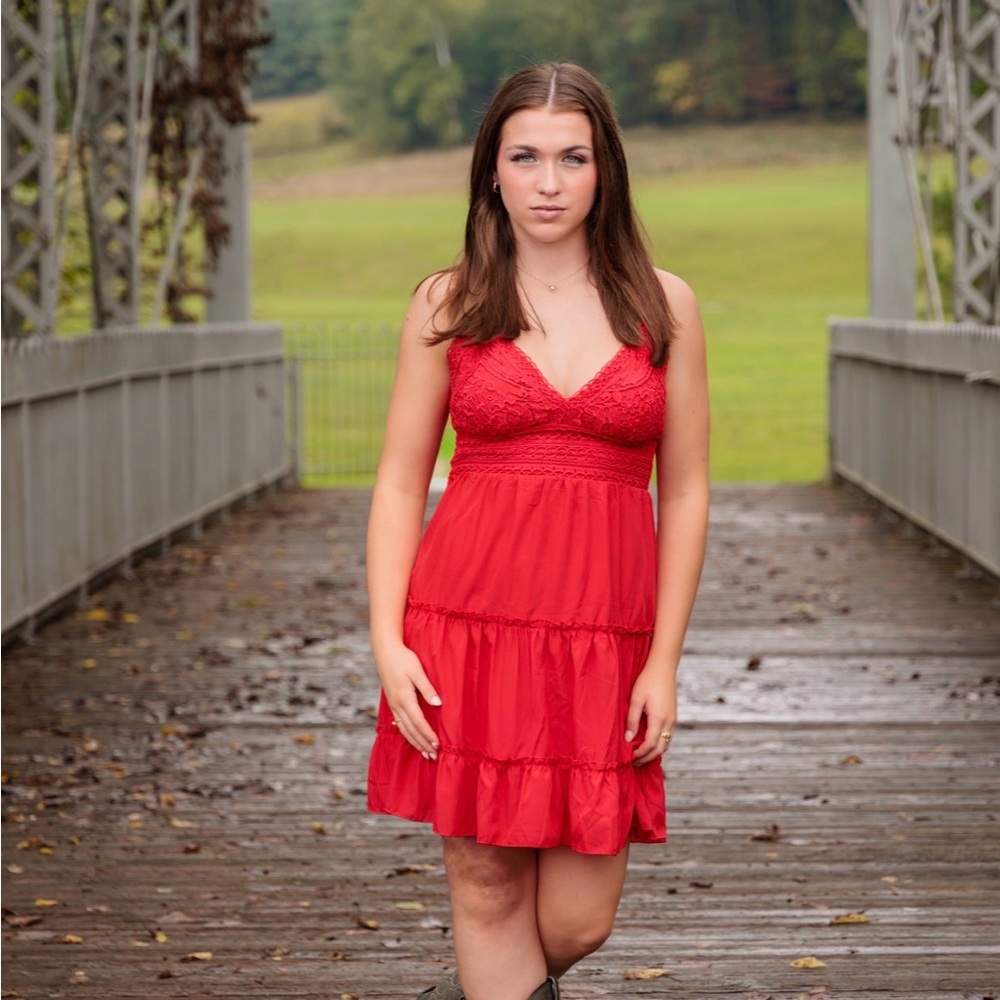 Elegant Red Lace Mini Dress